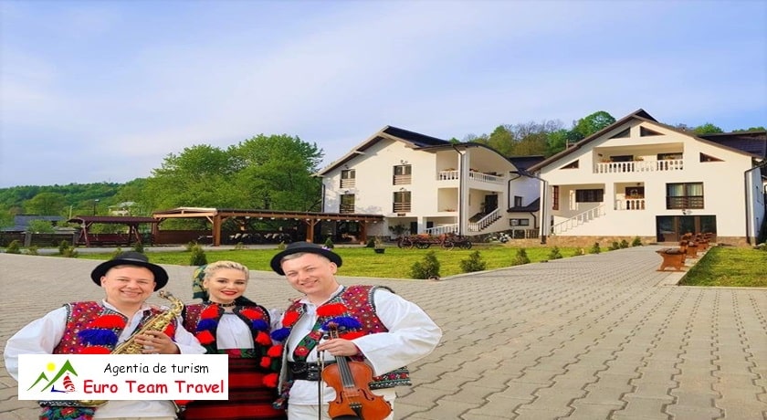 Revelion Maramures Casa Fratii Mat Moisei 🎆